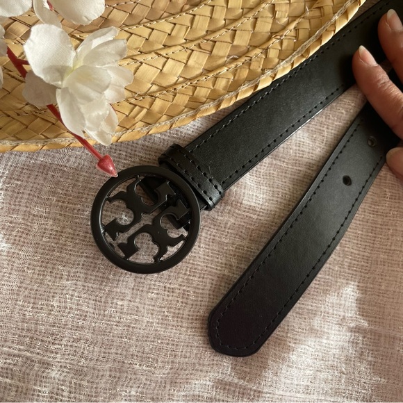 Tory Burch Accessories - TORY belt with black Tory buckle